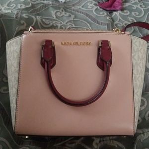 Michael Kors small cross body handbag.